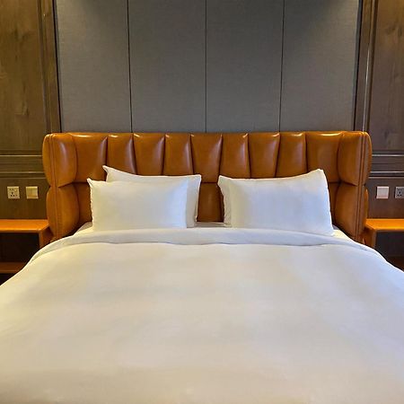 Check Inn Phnom Penh Bkk1 Ngoại thất bức ảnh