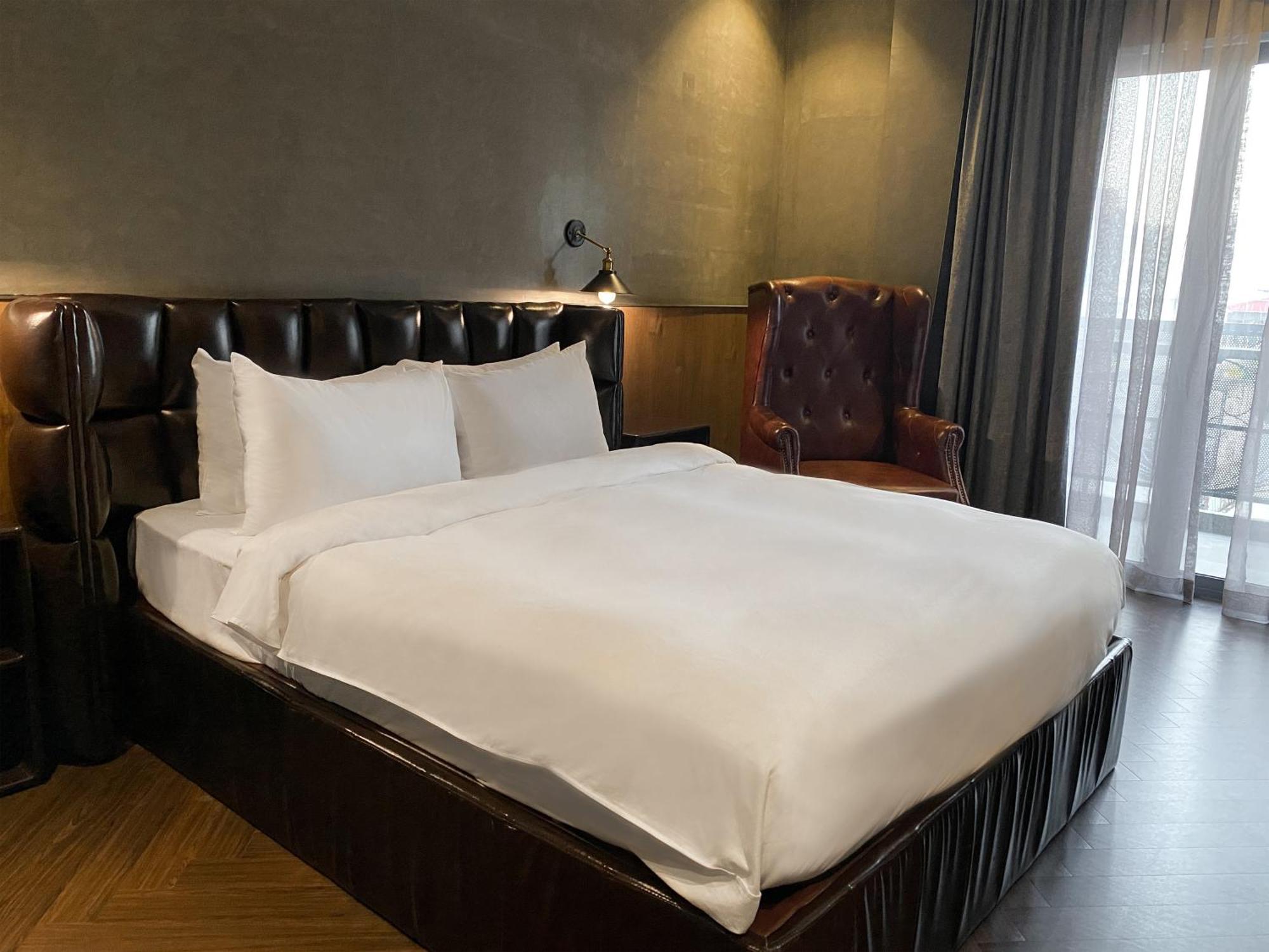 Check Inn Phnom Penh Bkk1 Ngoại thất bức ảnh