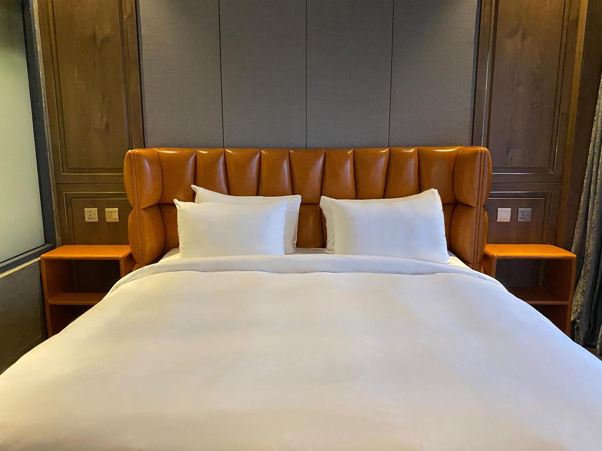 Check Inn Phnom Penh Bkk1 Ngoại thất bức ảnh