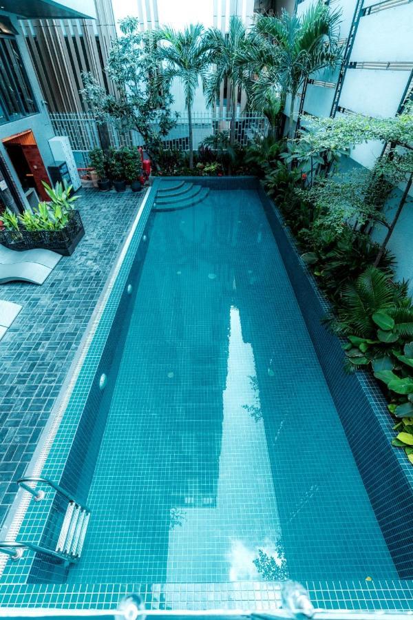 Check Inn Phnom Penh Bkk1 Ngoại thất bức ảnh